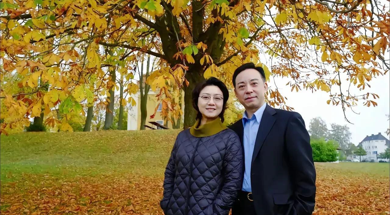 于魁智和李胜素老师已经合作三十多年了，是一对黄金搭档。
