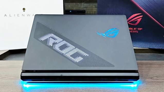 华硕另类超级电竞本，18英寸2.5k高刷屏，满级RGB灯效畅快玩游戏