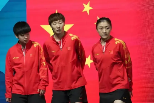 平野美宇回国后感叹，在中国太幸福了！
他们从来没有AA一说，经常收到小蘑菇，蒯曼