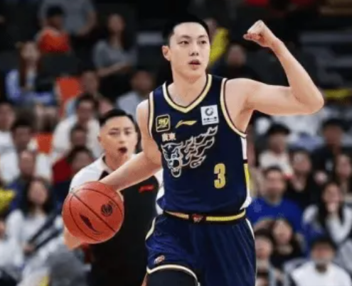 北京时间1月21日，星期三，今晚的CBA常规赛只安排了两场比赛，赛程如下：

第