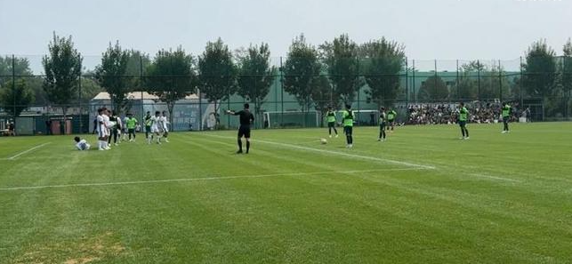 教学赛国安一线队5-4击败U21队，法比奥、方昊双响张稀哲破门

7月11日 据