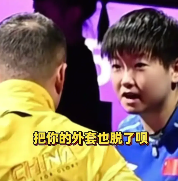 看看听莎莎话的马琳一夜之间被球迷喜爱的热度倍增了……

就在莎莎首轮对战卡诺娃上