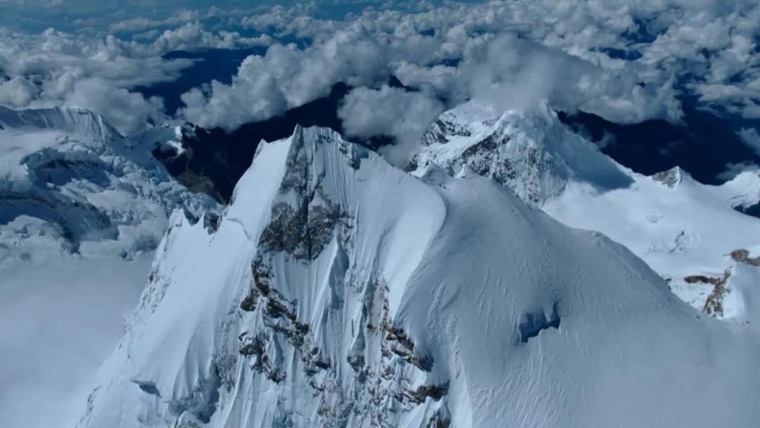 2025马纳斯鲁 | 恭喜第三组队伍成功登顶8163米世界第八高峰！