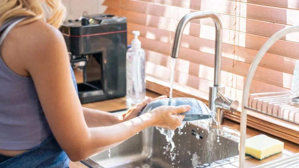 水费大涨预警！26年荷兰水务税最高上调32欧元，各地税率差异明显