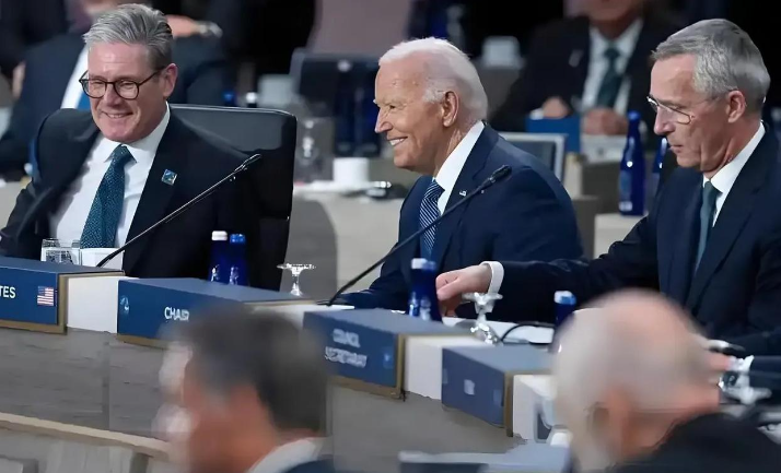 拜登成美国最差总统                               