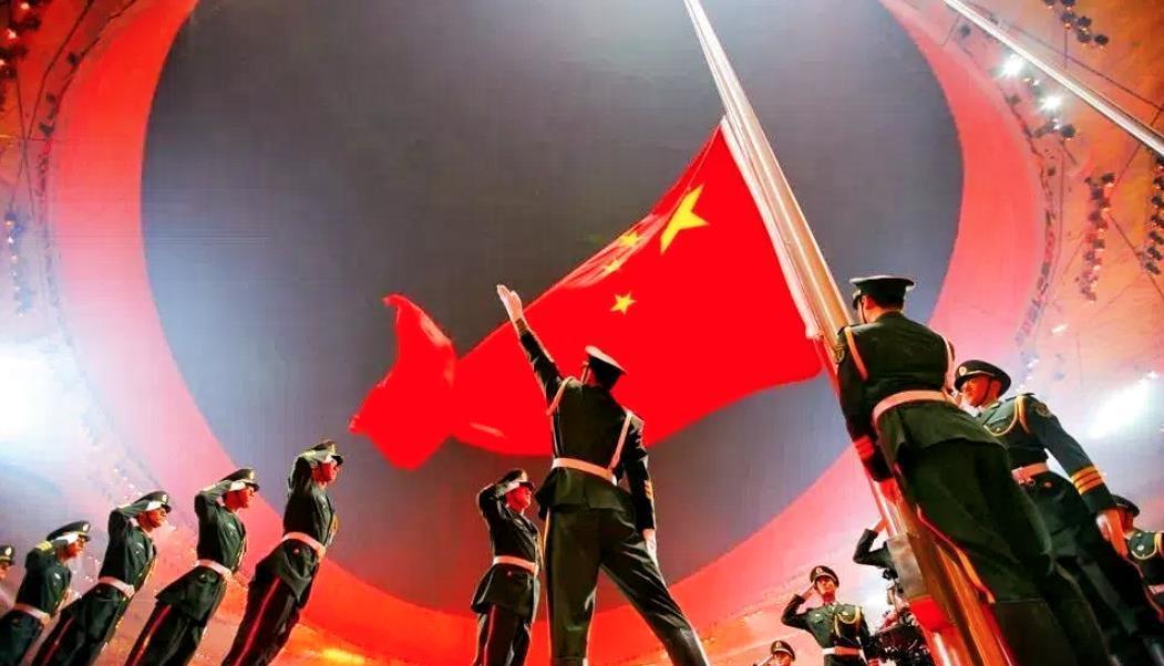 我以为，东大强大的新标准应该满足以下六点：
第一，解放台岛。台岛既是历史责任，更