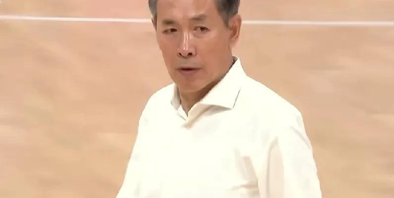北京队做到这些就能拖入抢七！
总决赛北京对阵广厦今天要打G6的比赛，目前大比分广