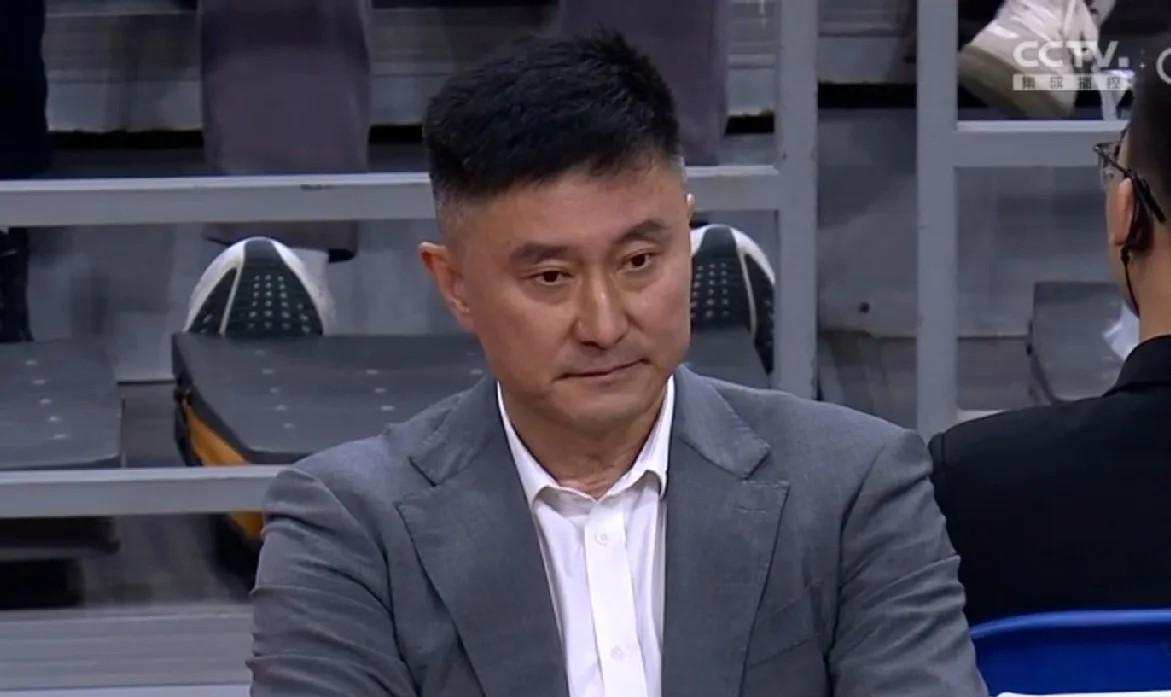 末战广东对阵四川，杜指导左右为难！如若广东全力取胜，排名跃升至第七，将遭遇上海。