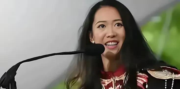 这个在哈佛演讲的中国留学
长的很像台湾一个女演员
就是想不起来叫什么了
有木有