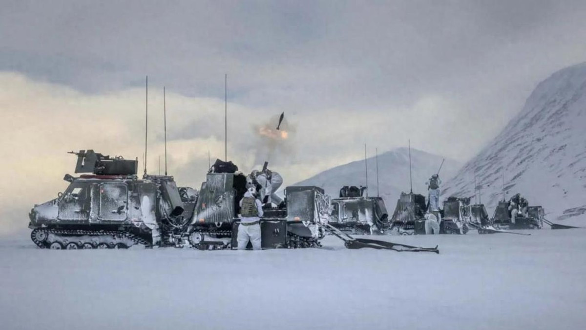 不忍了，北约八国派兵硬刚美国，特朗普大怒，美国开始拉拢俄罗斯