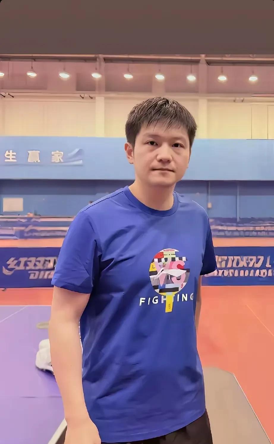 樊振东上洛奥宣传片，是国际奥委会给樊振东、也是给国乒的最大体面。
樊振东自硬刚W