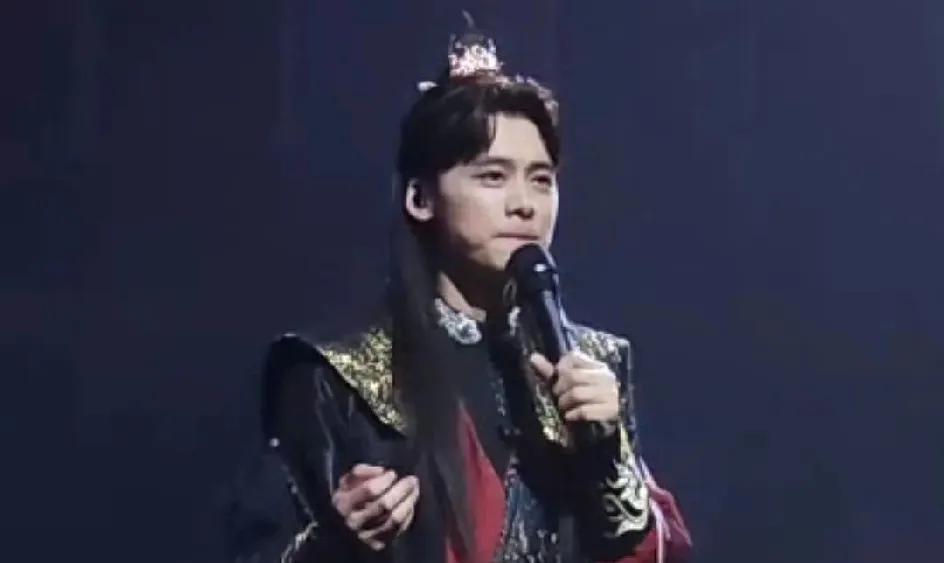如果他当年没有犯事，就没内娱现在这些顶流什么事情了。
《古剑奇谭》的火多年后都没