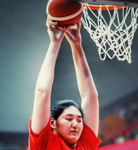张子宇的身高天赋是怎样形成的？为什么其他国家没有这样的天赋？ ​