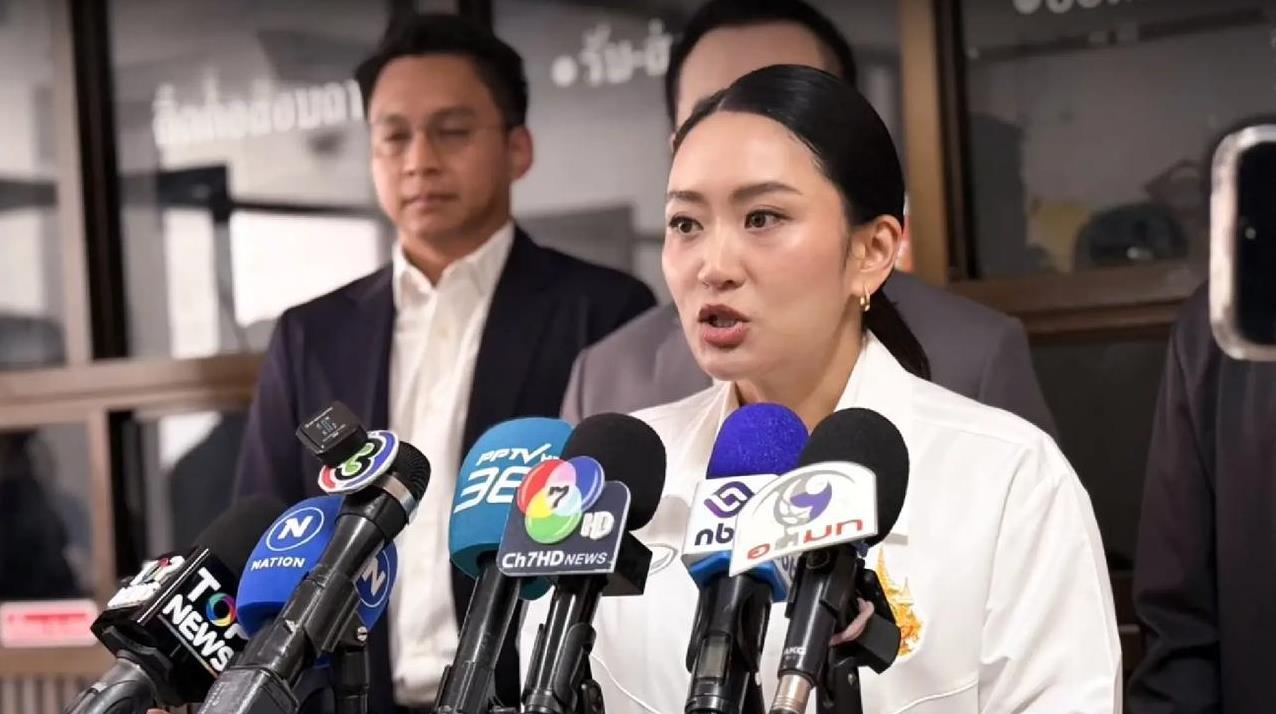 佩通坦眼含泪水，气得讲话声音都开始颤抖！强烈谴责柬埔寨向平民区开火，不愧是心系人