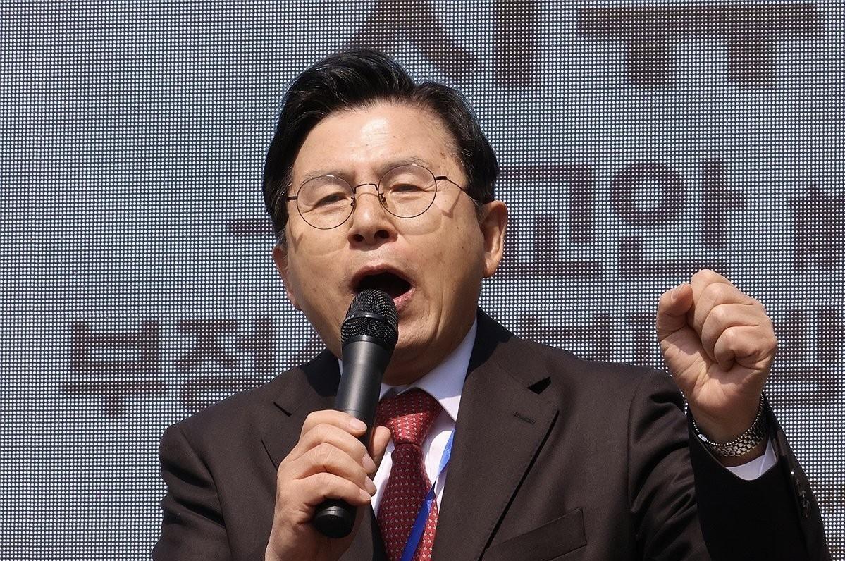 韩国大选突发情况
当地时间6月1日，韩国无党籍总统候选人黄教安公开宣布放弃总统竞