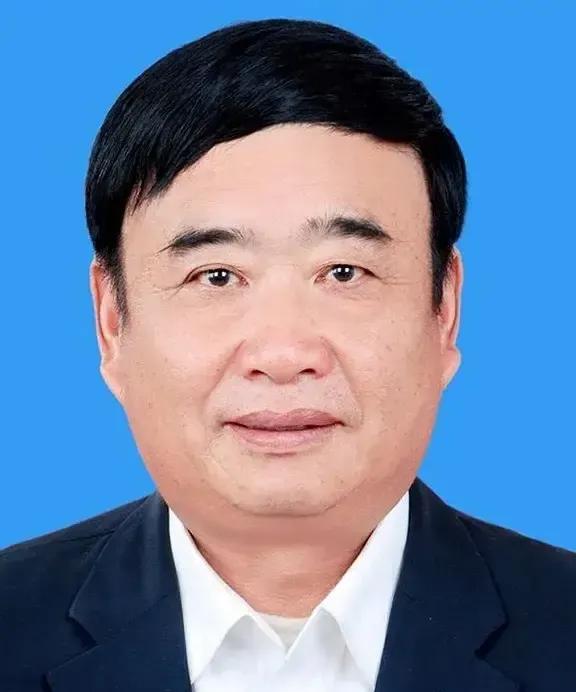 “时代楷模”徐淙祥让我们能更好的把粮袋子抓在自己手上
 今天开始安徽太和不只是只
