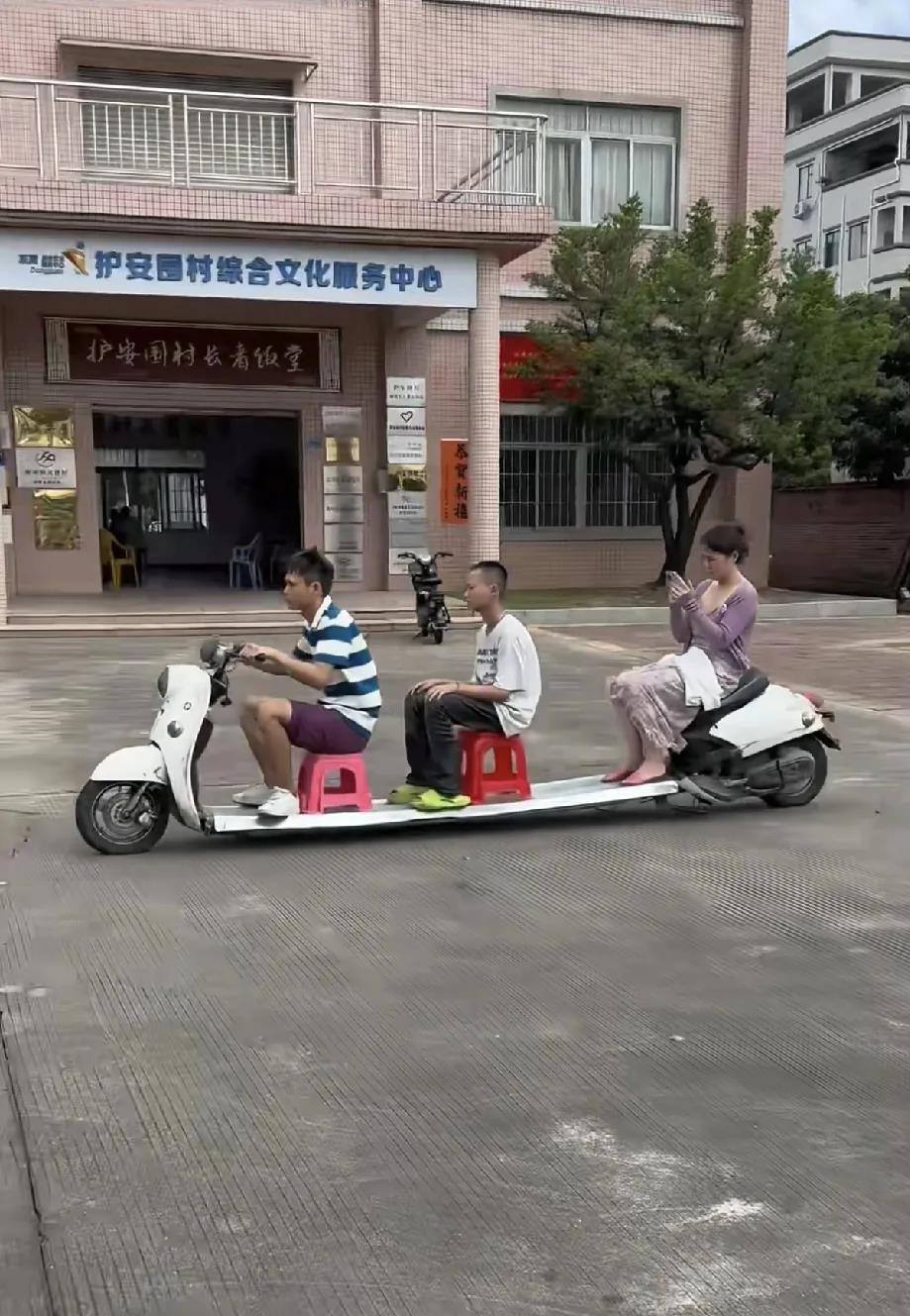人才，摩托车这样改装能上路吗？没人管吗？