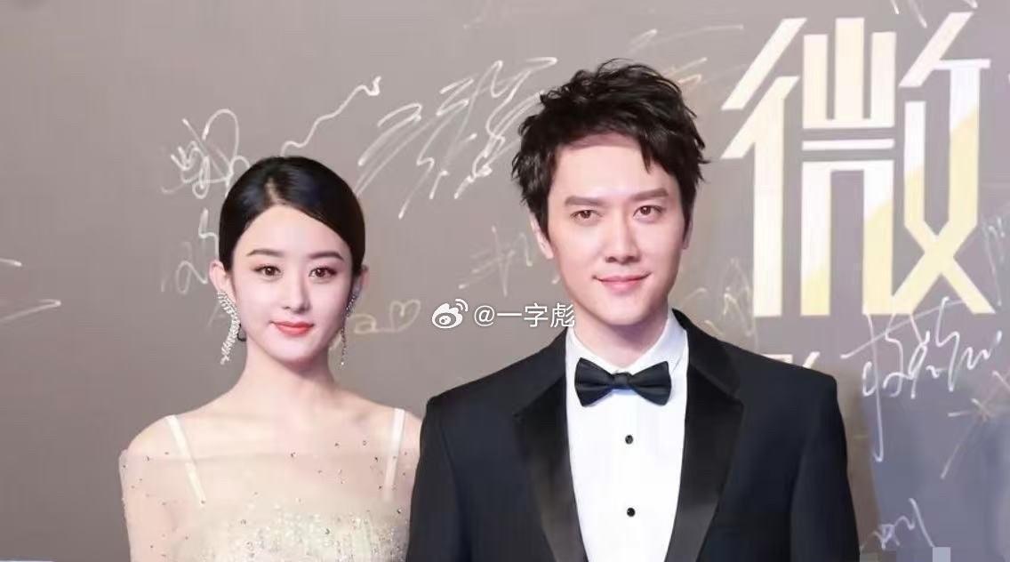 博主爆料当年小刀和冯二叔离婚内幕：两人实际在19年就离婚了，21年才官宣，那年小