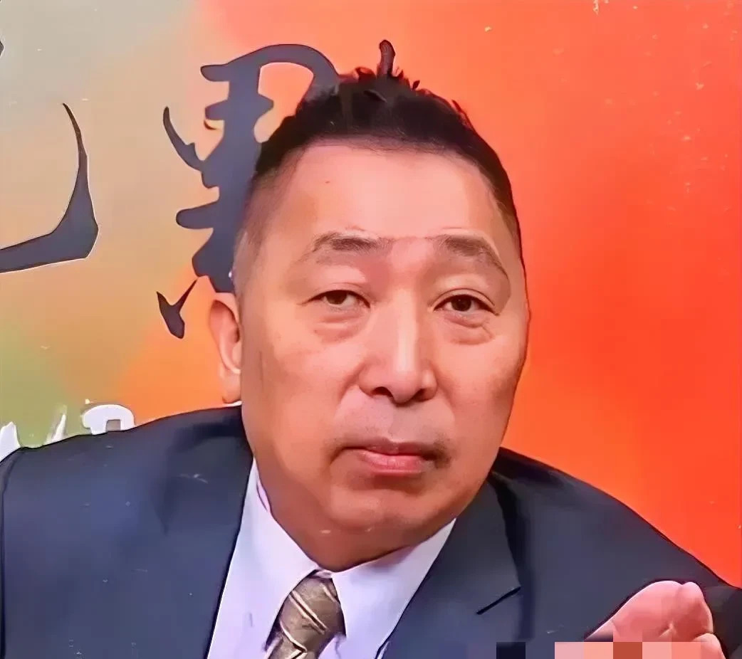 巴铁为何能稳住局势





---





你敢信吗？在国际局势风云变幻，周