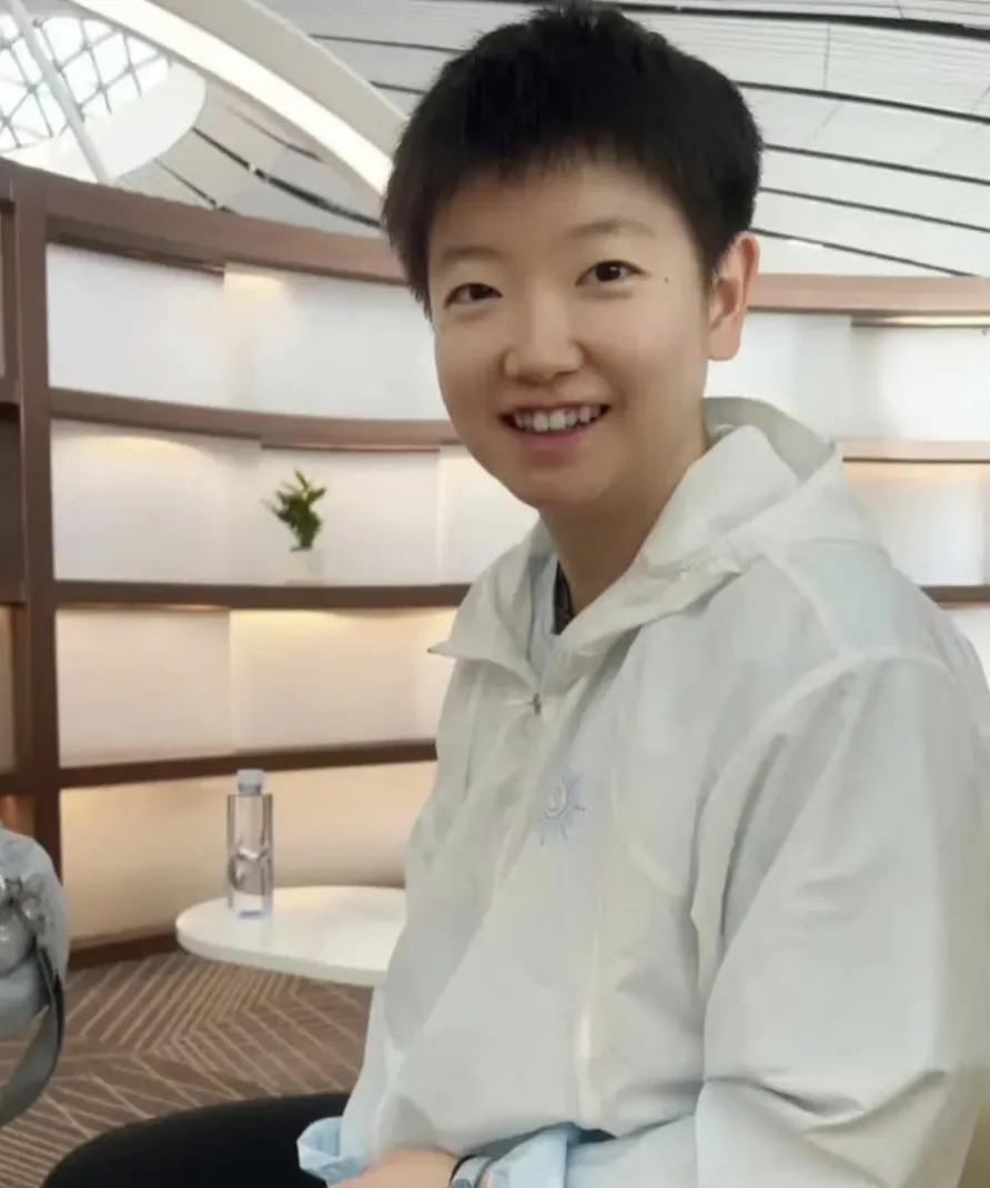 可可爱爱的孙颖莎！