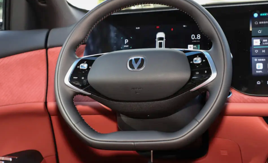 长安CS75PLUS第四代和第三代怎么选？
长安CS75 PLUS也升级到了第四