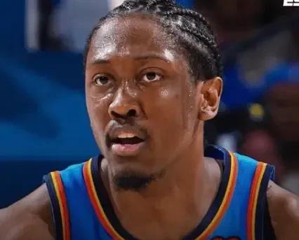 NBA情报局7月11日讯    雷霆刚踩着步行者夺冠就猛砸5年2.87亿续杰威！