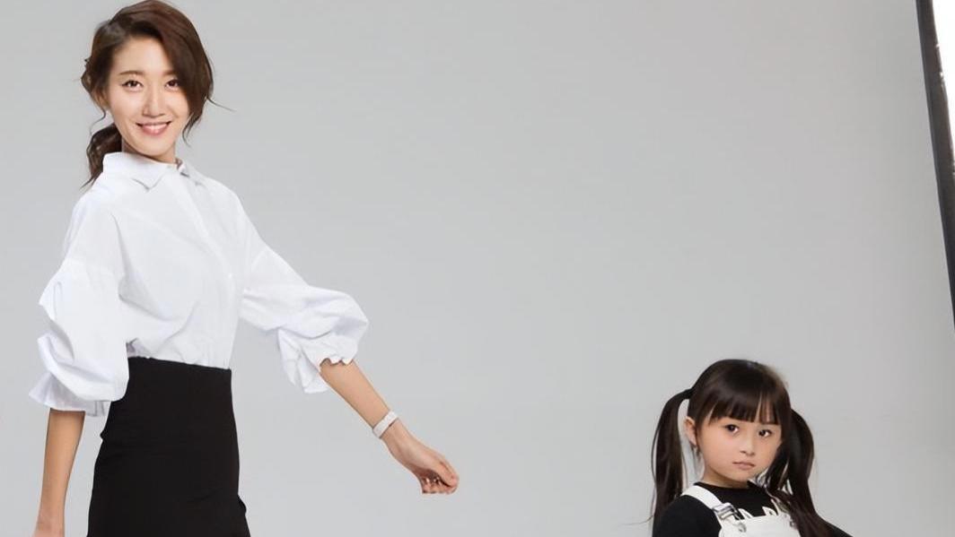 高露女儿跟着她演戏了？这星二代之路，到底咋回事？