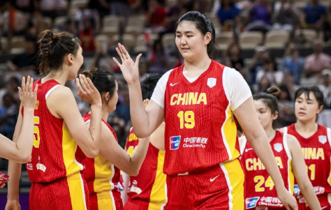 中国女篮101-66大比分战胜韩国女篮，获得本届女篮亚洲杯季军。上场输球后，中国