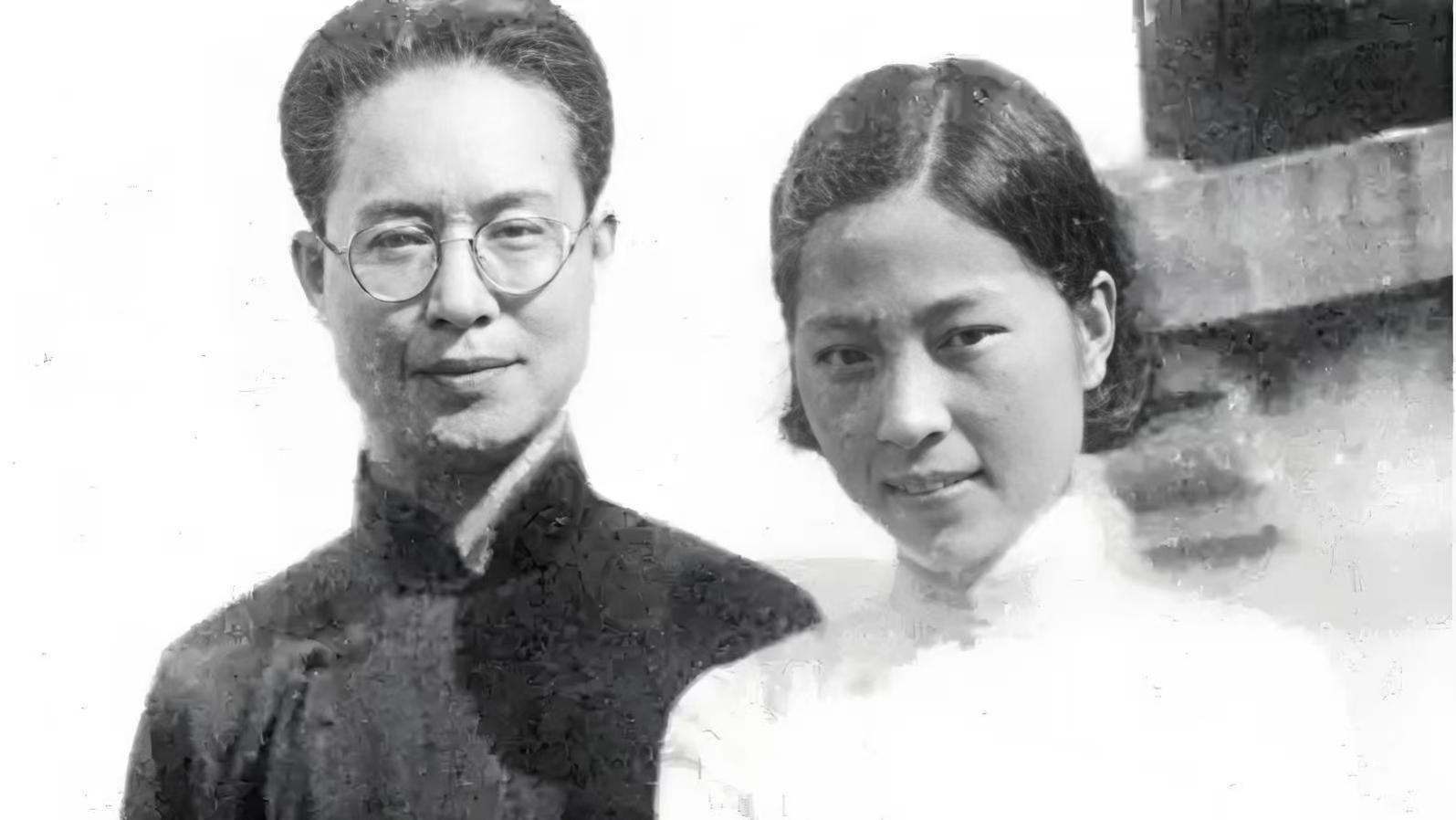 沈从文爱上高青子，便写信告诉妻子张兆和，以求得妻子的理解，不料张兆和看完信后勃然大怒，带着孩子回了娘家。