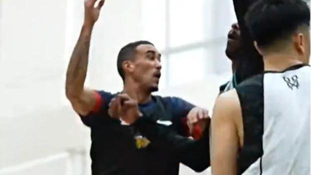 曝萨姆纳仍未注册，无缘今晚粤晋大战，杜锋测试奎因