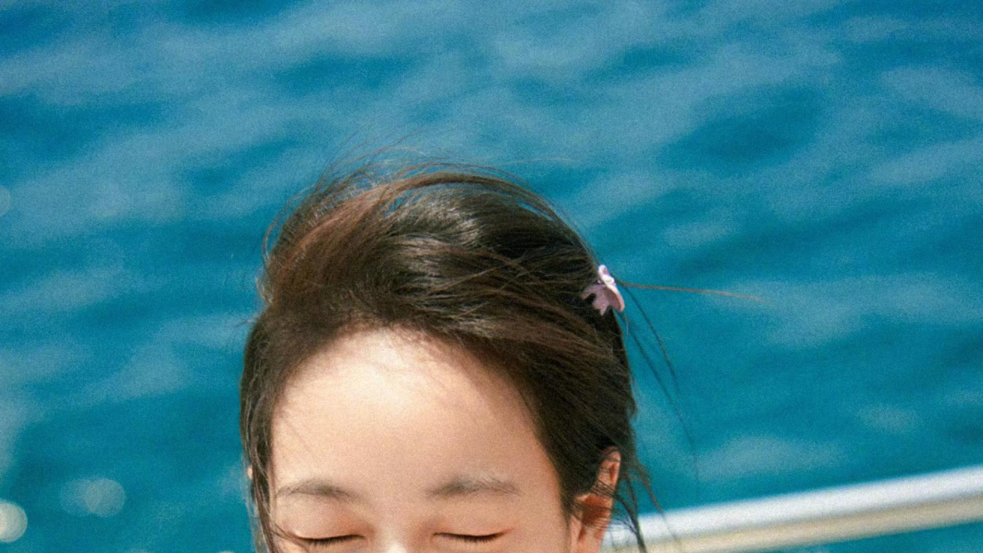 宋茜“咔嚓”两剪子，短发造型惊艳亮相，竟是为新角色豁出去了！