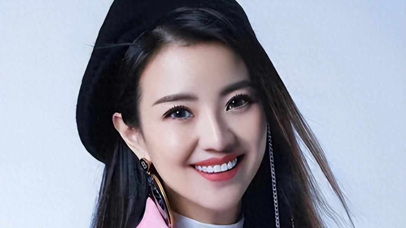 涂经纬这个名字，放在十几年前的电影频道，那可是响当当的金字招牌