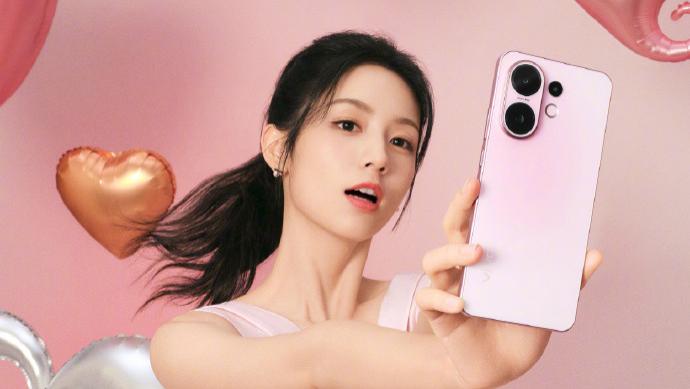 夏日色彩风暴，vivo S30系列小直屏旗舰再进化