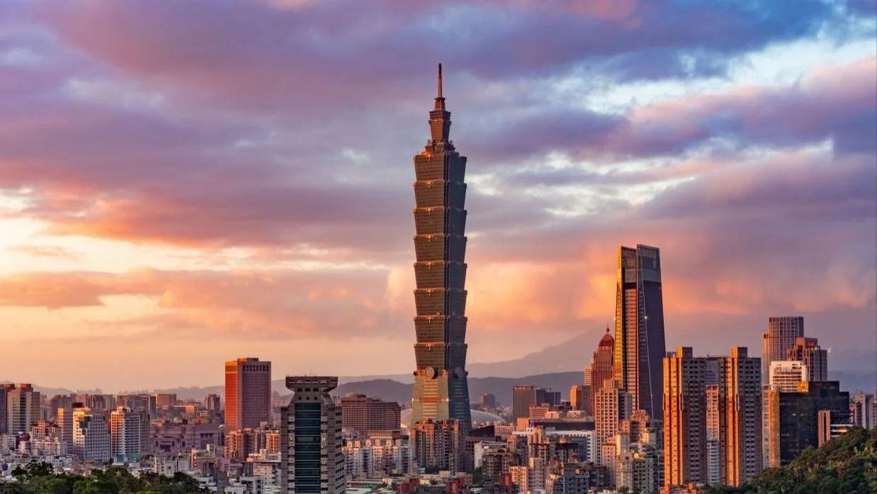 真当中国不会出手？美国这次玩大了！就在刚刚，中方宣布禁止和美合作
