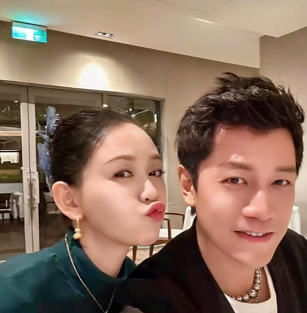 跟我妈看陈乔恩的综艺
看到“是否要生小孩”的那段儿
我妈一句话给我整破防了
我妈