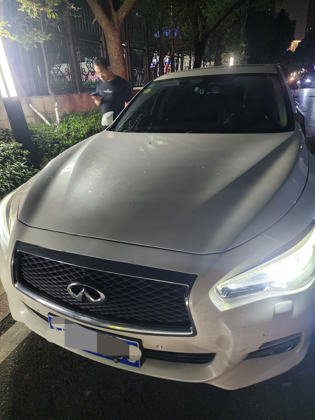 车卖了换蔚来
今天接到电话，车架号已出，可以安排车辆过户了，我的车车卖掉了，明天