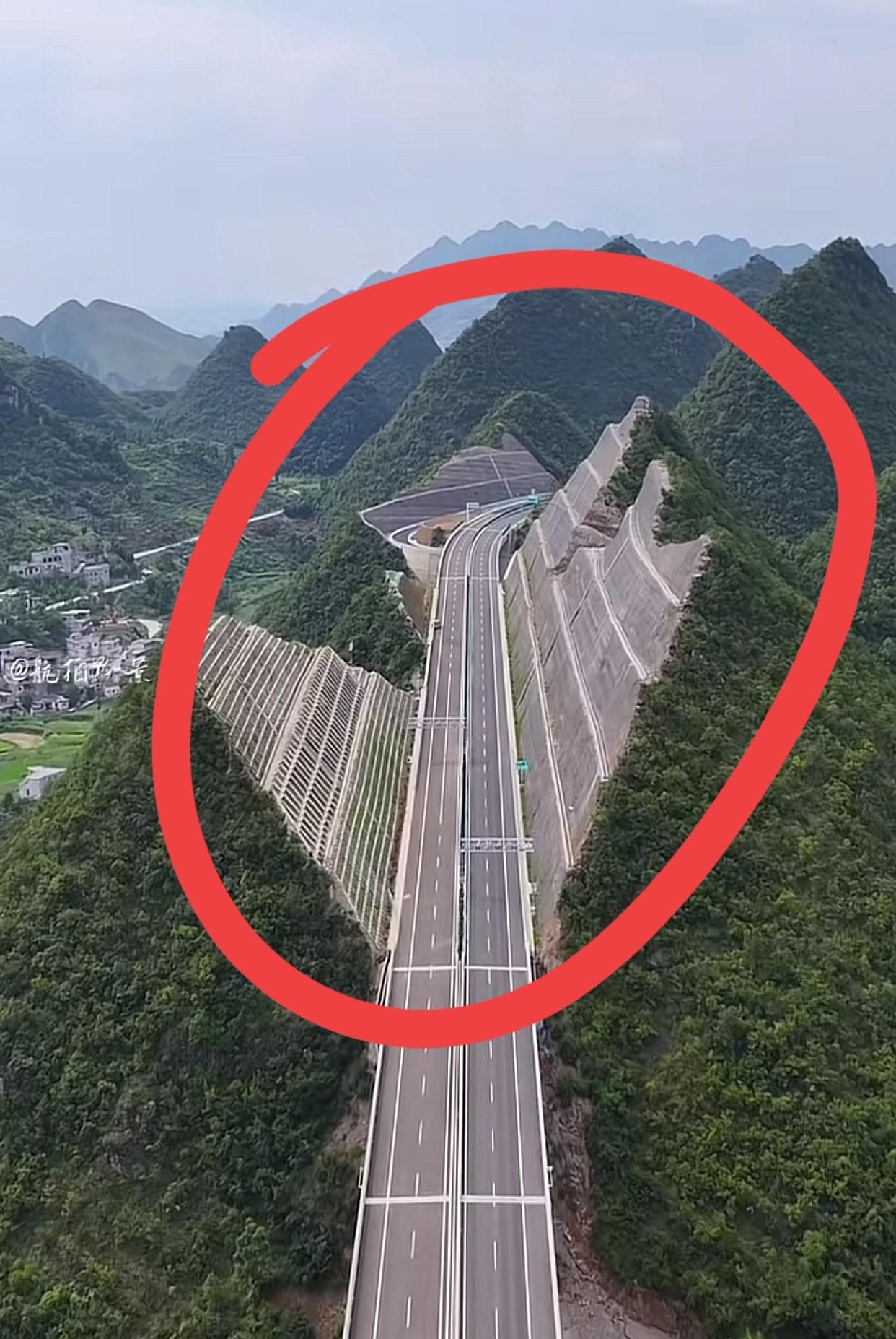 为什么不能挖个隧道。。？