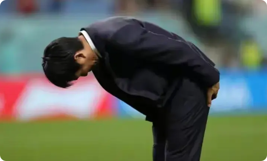 天塌下来了”！
随着日本U17无缘亚少赛4强，日媒进行了反思，也认清以下3点事实