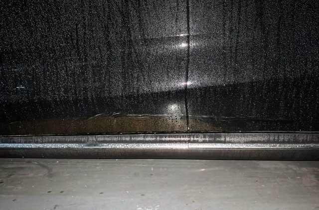 昨天早上提的车
昨天到家喝了点酒就没开车，今天刚开车出去，结果11点钟左右回来的