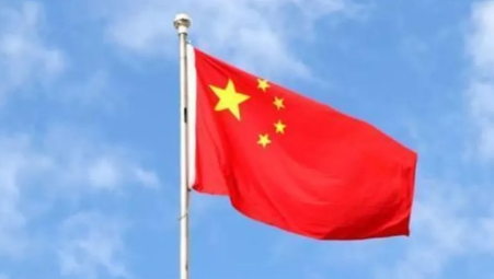 乌克兰对我们来硬的了！在特朗普表态继续支持乌克兰军火之后，乌克兰转过脸就对我们祭