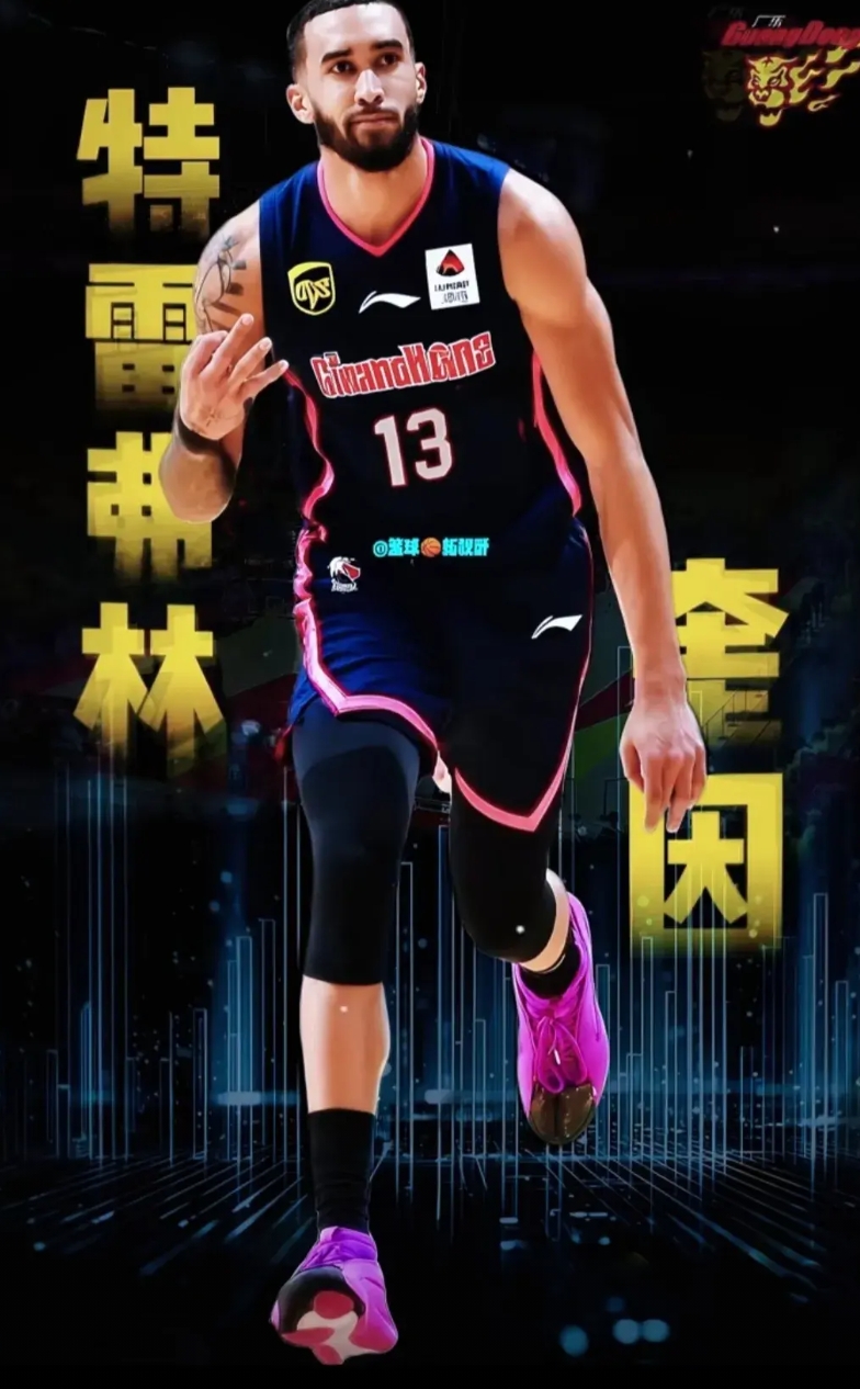广东的热议小外援。
魔术队的奎因在家里正跟老婆唉声叹气，原因是想提点薪水，结果换