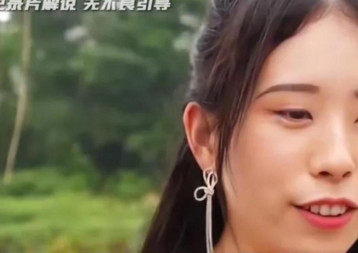 “一般的男人配不上我！”



5月9日，浙江金华人民公园，42岁的刘女士在相亲