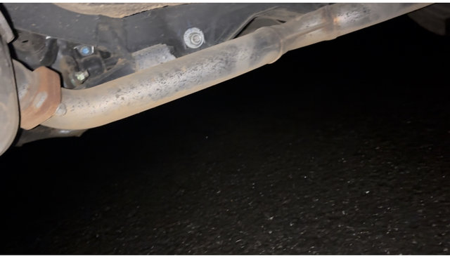 有车友跟我一样吗
一年半的车生锈正常吗