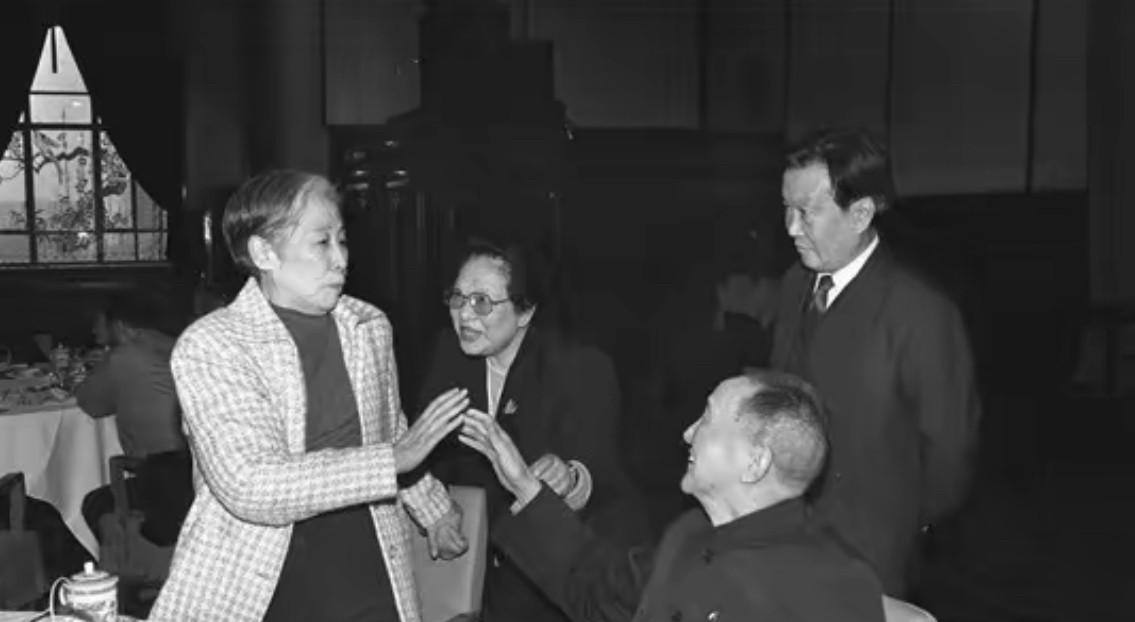 1995年1月19日，中国人民政治协商会议全国委员会在北京政协礼堂举行 “已故全