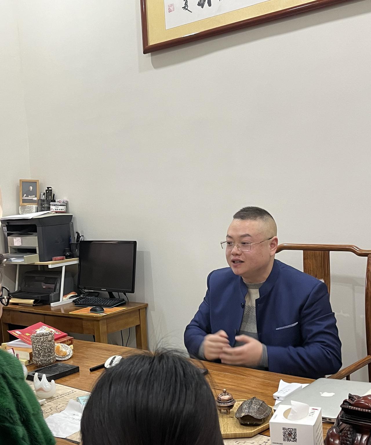 于锡福：鏖战了几个晚上，都在为福主的孩子出生择日。
八字命格，蕴含天地人时之气，