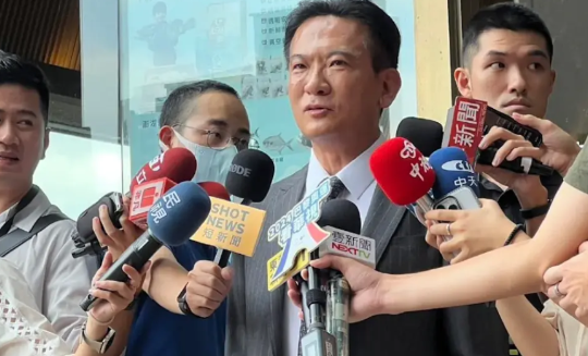三阶罢免决战  赖系大将表态：全党参战割喉割到断

全台立委大罢免二阶连署陆续截