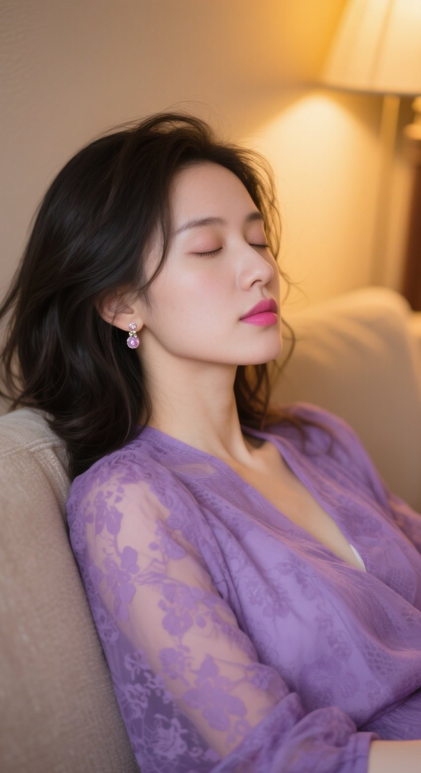 紫韵佳人闭目如画魅惑众生