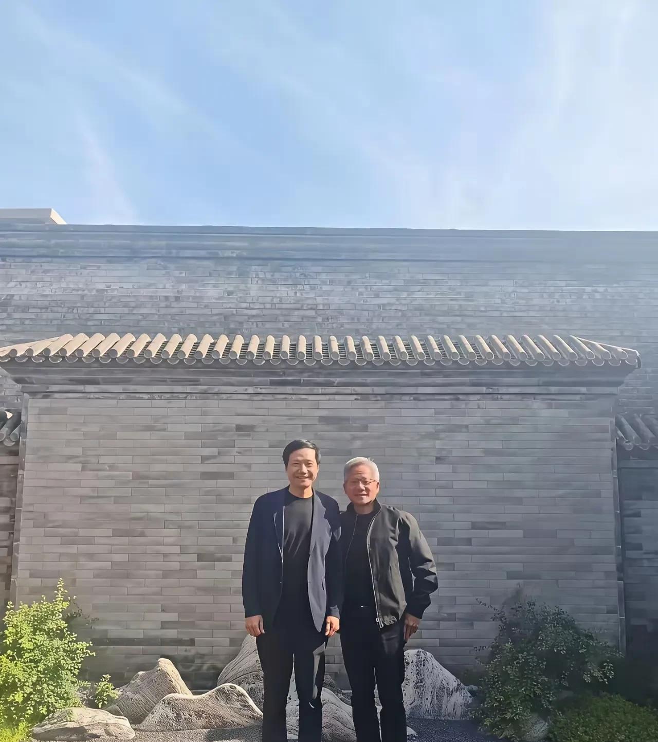大佬们怎么都那么扛热啊？