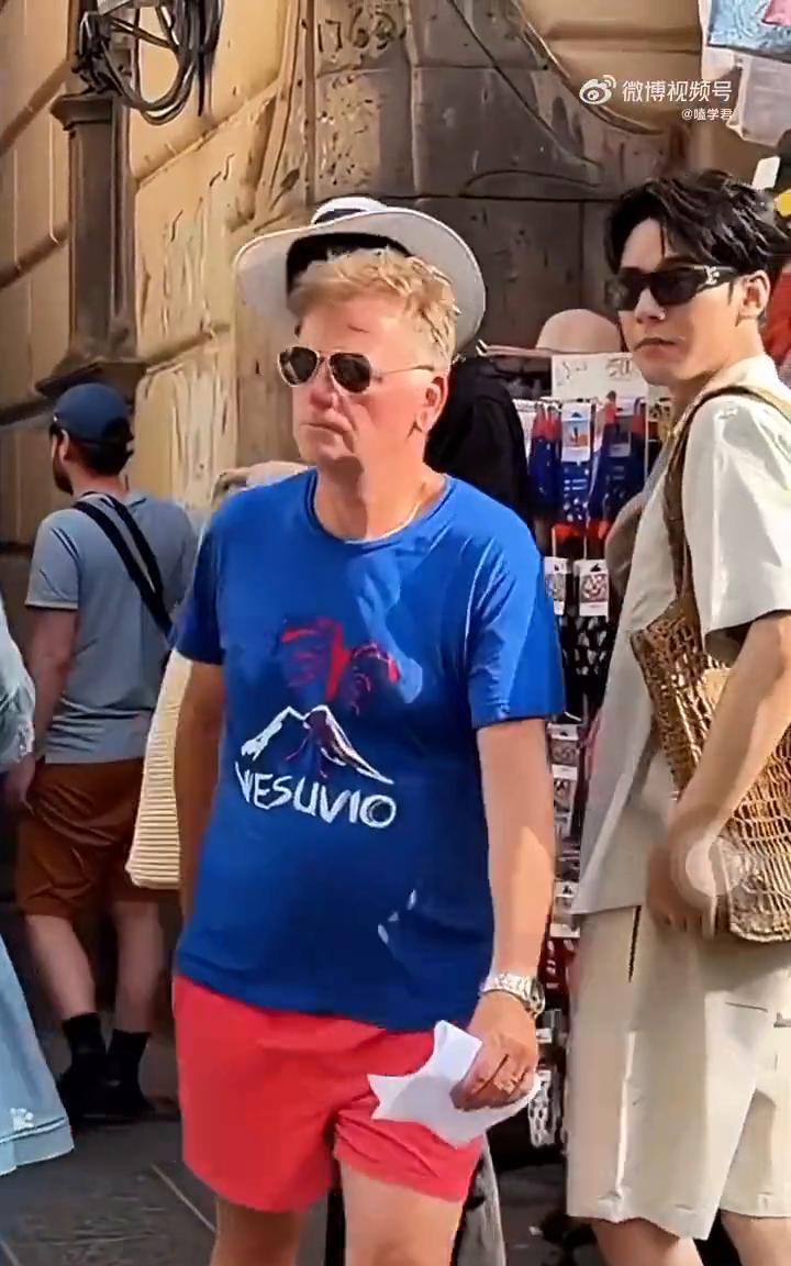 再见工具，再见拜拜，注意防晒。