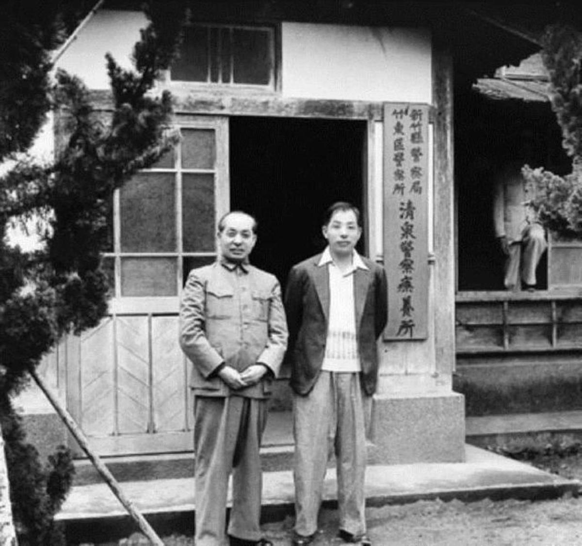 1962年，年届64岁的刘乙光调离，在此之前他看管了张学良二十多年，靠着这一个工